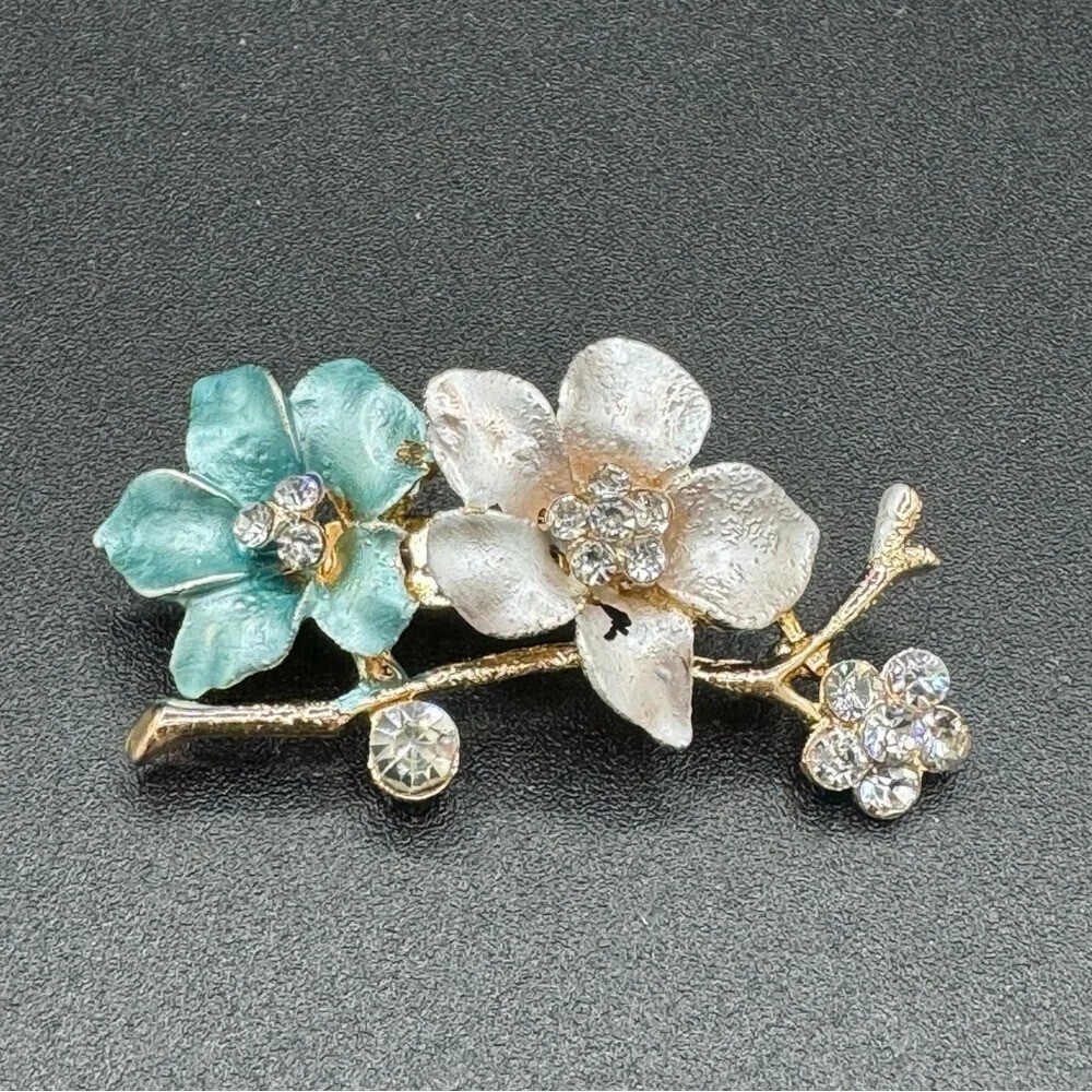 Vintage Pastel Flower Art Nouveau Inspired Metal Brooch